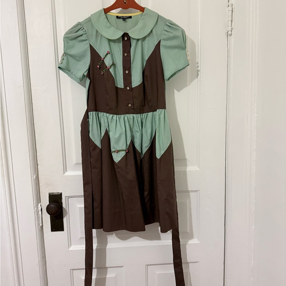 Vintage Betsey Johnson’s 1950s-inspired Dinner Waitress Dress w/ Pockets!!!